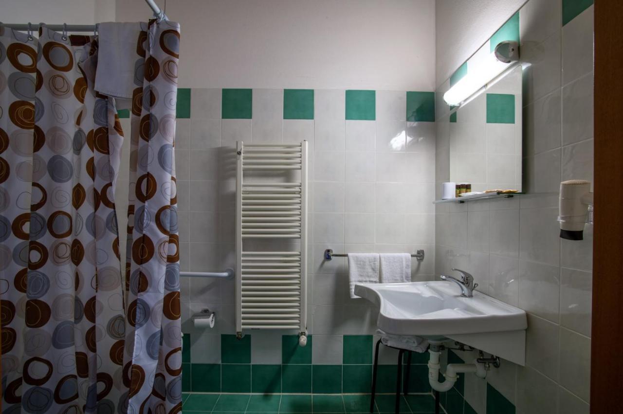 Hotel Caneo Fossalon Ngoại thất bức ảnh