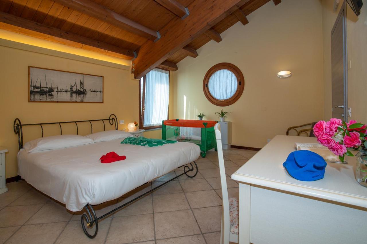 Hotel Caneo Fossalon Ngoại thất bức ảnh